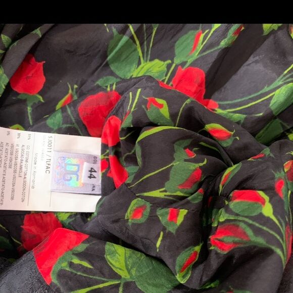 DOLCE & GABBANA LIGHTWEIGHT BLACK CHERRY JACKET WITH VINTAGE BUTTONS - Picture 2 of 9